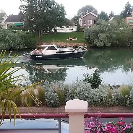 Les Pingouins De La Marne 3*