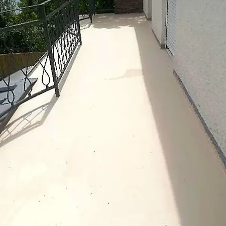 Bed & Breakfast Les Pingouins De La Marne 3*